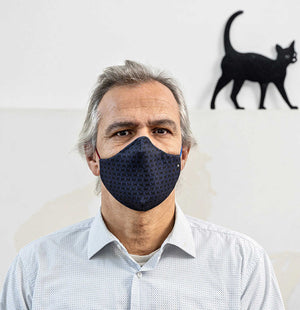 Mascarilla técnica higiénica modelo Black Cat León de Cloe
