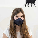 Mascarilla técnica higiénica modelo Black Cat León de Cloe